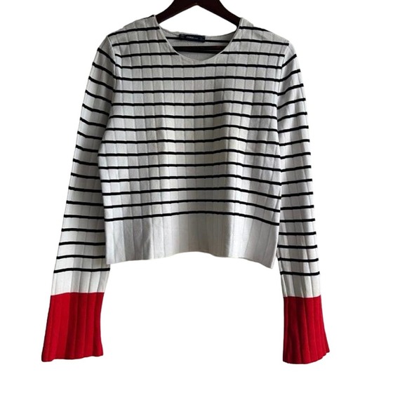 Zara Sweaters - Zara Knit Sweater- size Large